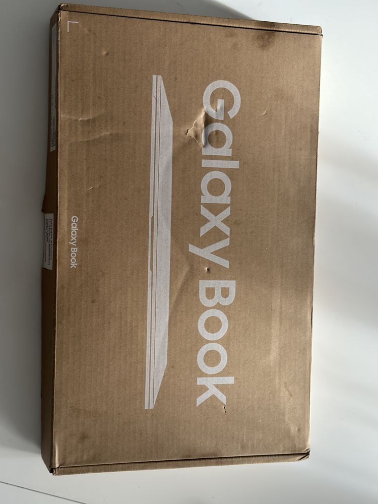 Laptop galaxy book