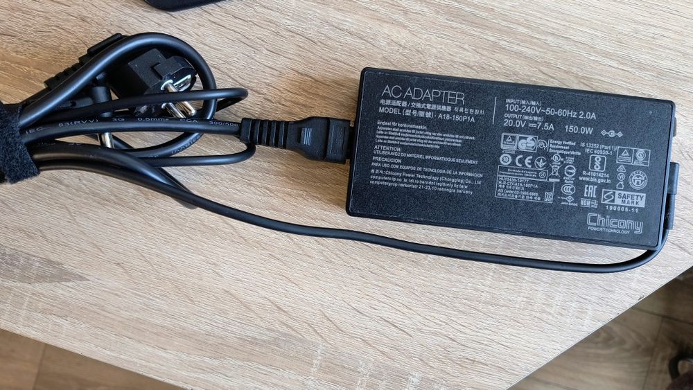 Alimentator laptop Asus A18-150P1A
