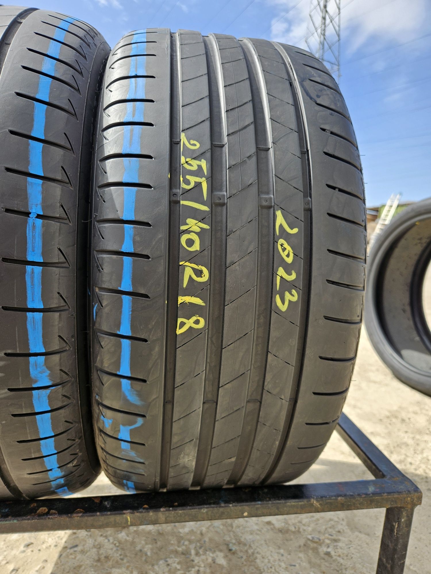 Vând anvelope vară 255/40/18 255/40r18 BRIDGESTONE