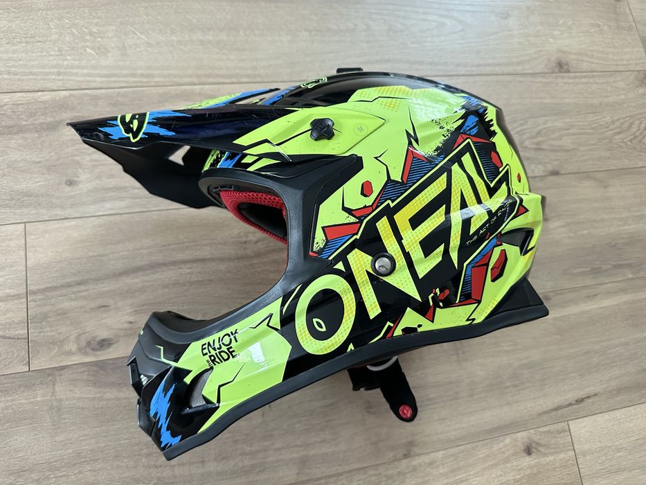 Каска за кросов мотор / ендуро Oneil