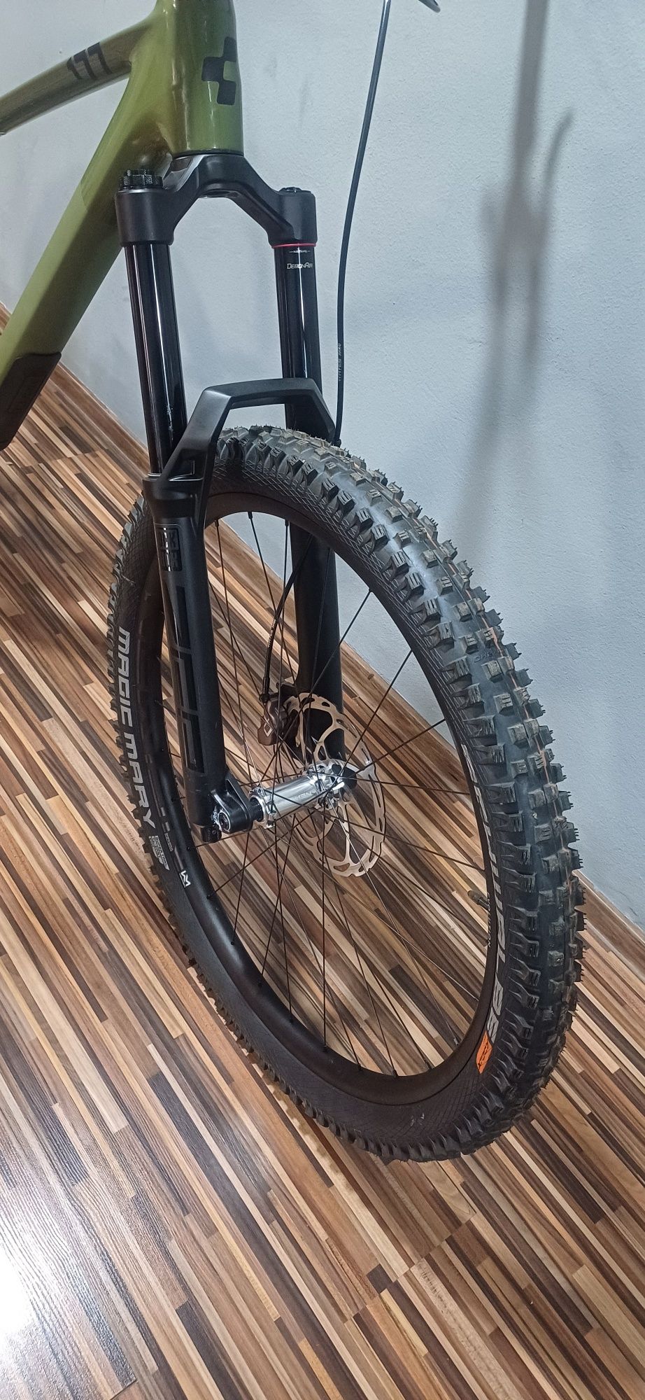 Cube full  177 carbon
