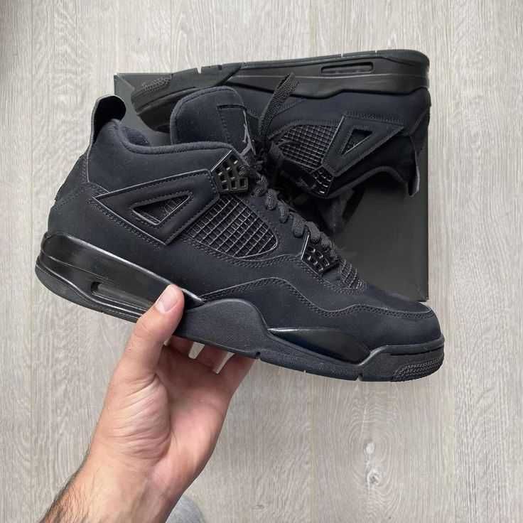 Jordan 4 Black Cat NOU 36-46 (PREMIUM)