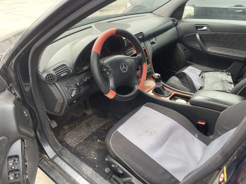 C220 143hp само НА ЧАСТИ