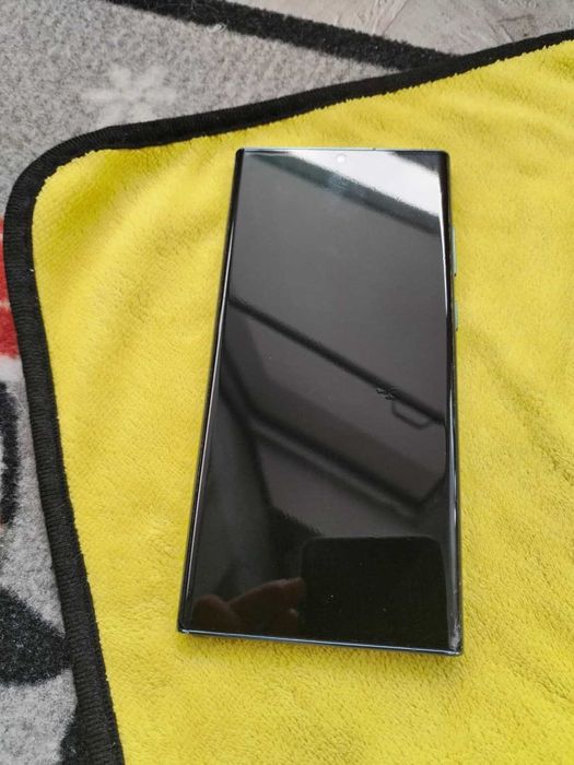 Samsung S22 Ultra 256GB 12gb ram Phantom Green