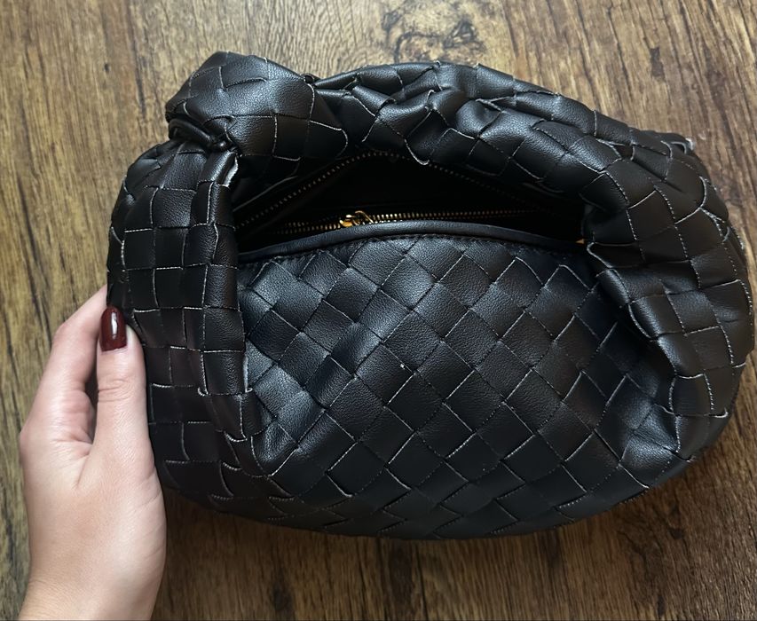 Дамска чанта естествена кожа