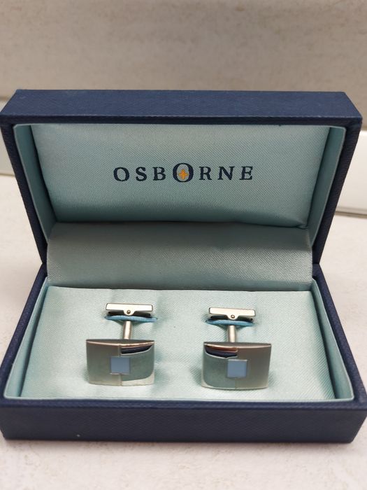 Butoni Osborne camasa