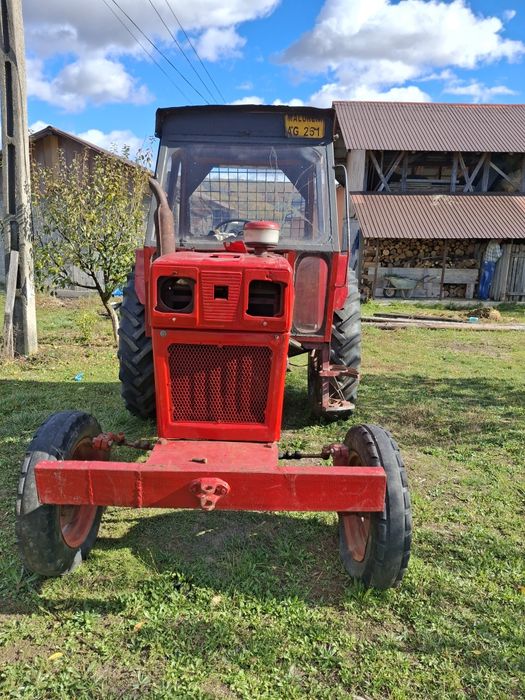 Tractor U650 cu troliu