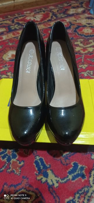 Женские туфли фирменный