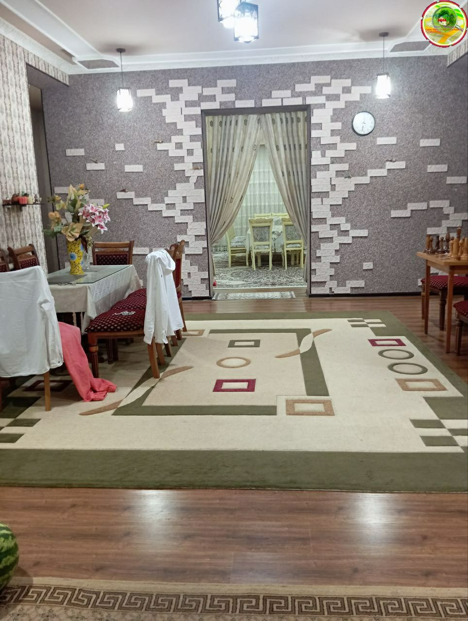 Продаётся М.Улугбекский район Чингелди Дом Участок 6 ком, 6 соток.