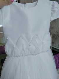 Белое бальное платье возраст 8-9