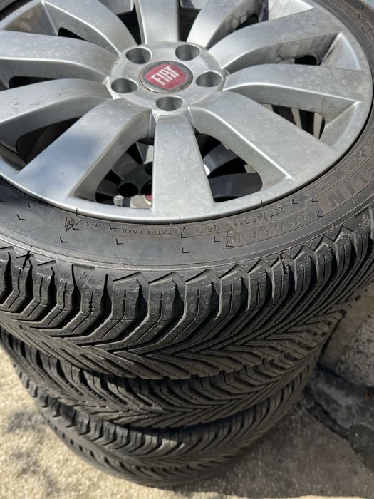 Гуми 235/45/18 Michelin cross climate 2 джанти 5/110