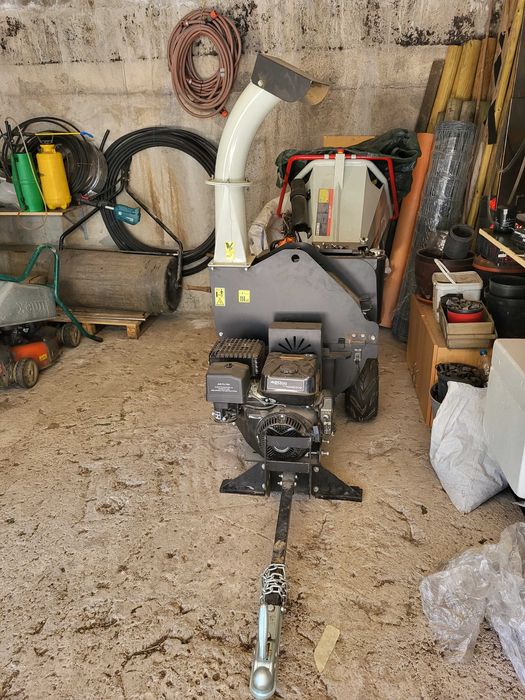 Дробилка за клони Lumag Rambo - HC15H