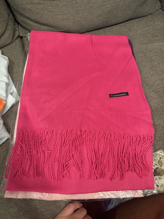 Кашмирени шалове различни цветове