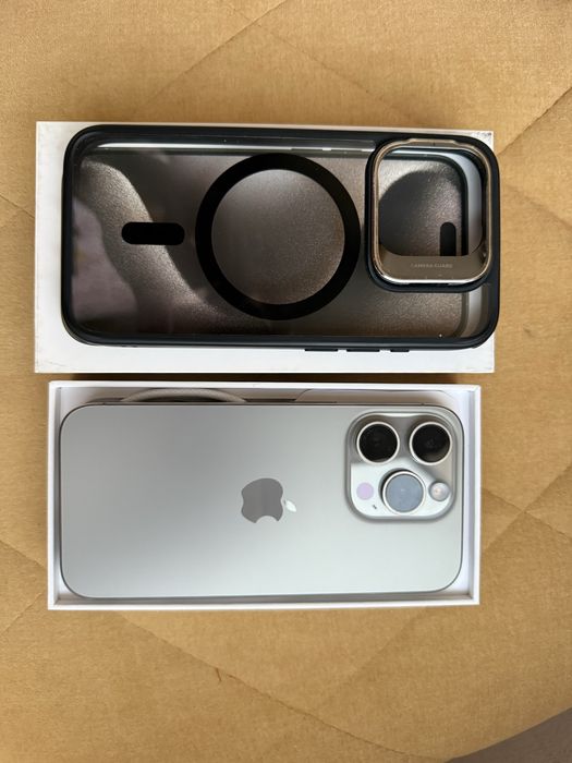 Продавам Iphone 15 pro 128г.