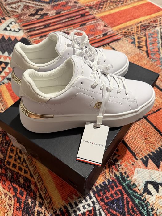 Продам кеды Tommy Hilfiger