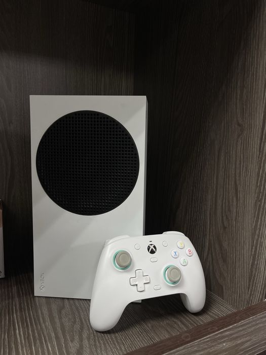 Xbox Series S 512GB + GameSir G7 SE