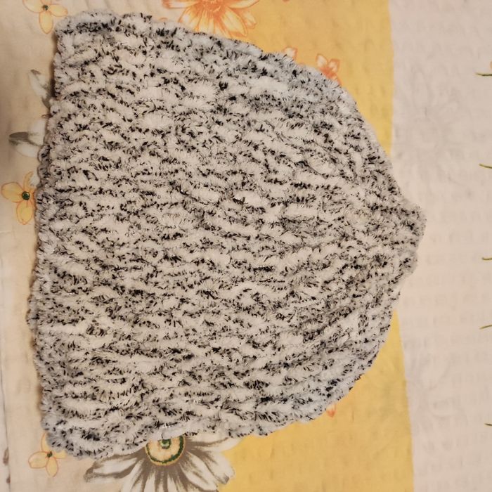 Шапки и ленти за глава ръчно изработени Alize puffy