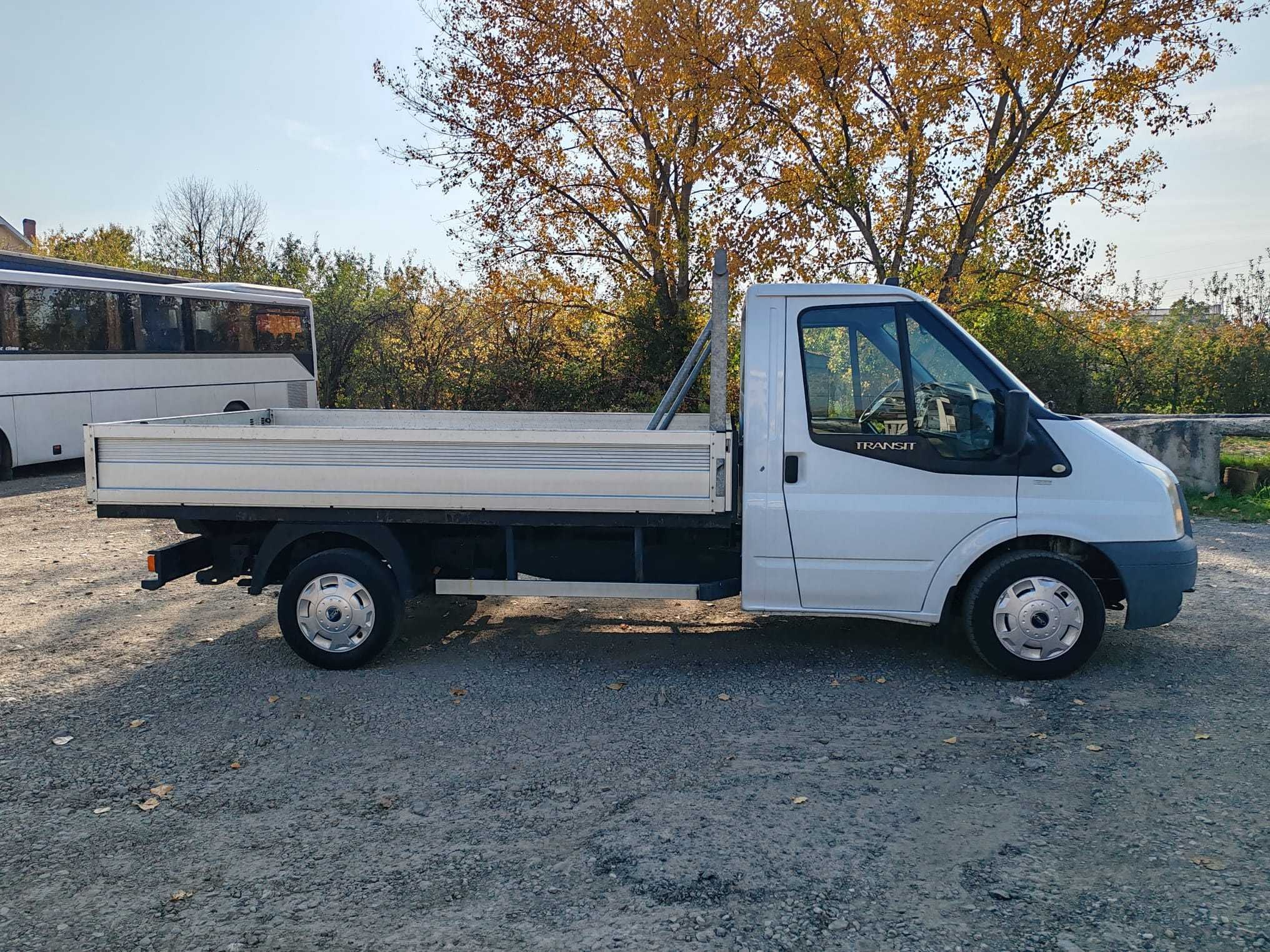 Ford Transit Tourneo 2011 platforma 2.2d 114cp 178000km pret 7290eu