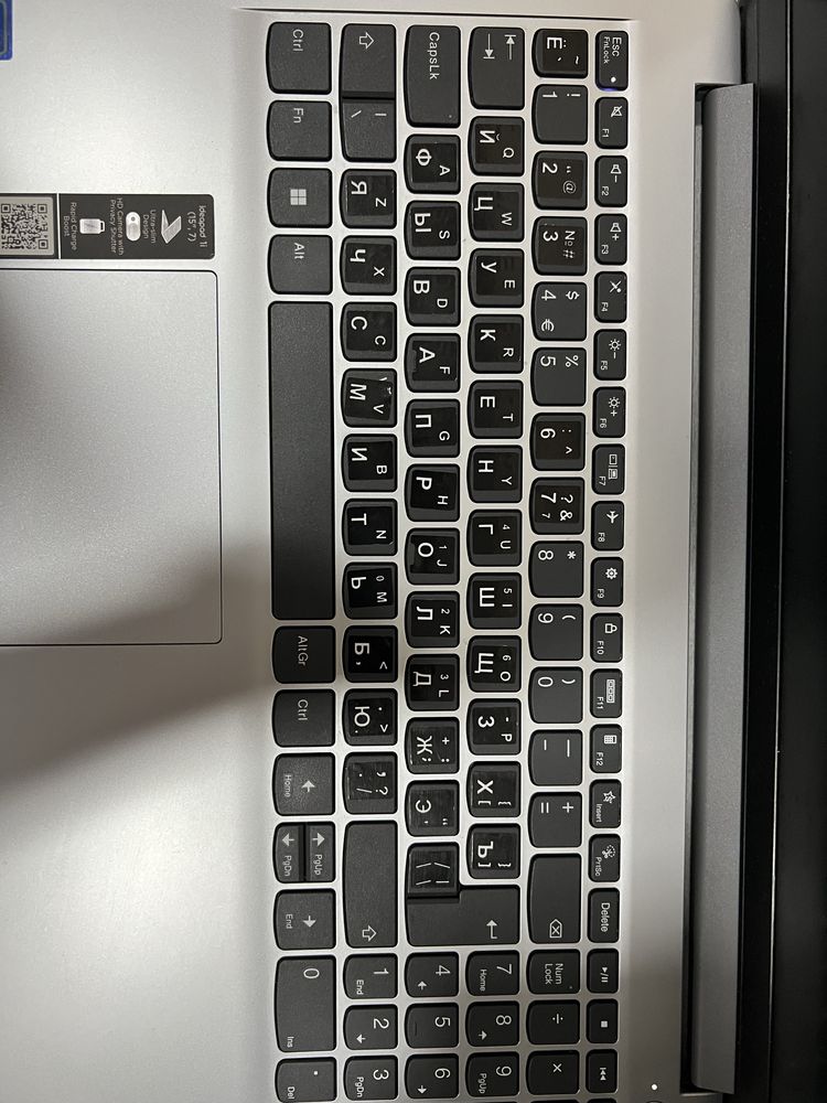Lenevo ideapad 1i