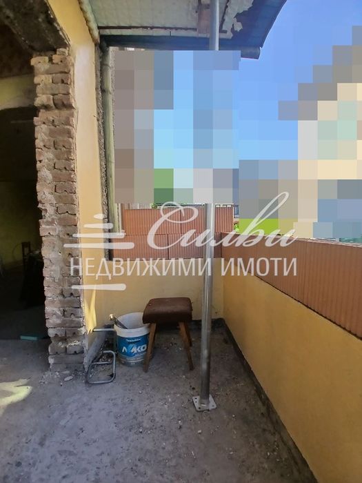 Етаж от ТУХЛЕНА къща на плоча с ГАРАЖ – кв. Добруджански.