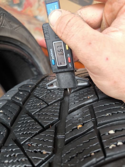 Зимни гуми 235 45 18