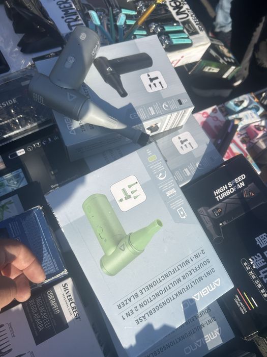 Suflanta cu acumulator incorporat