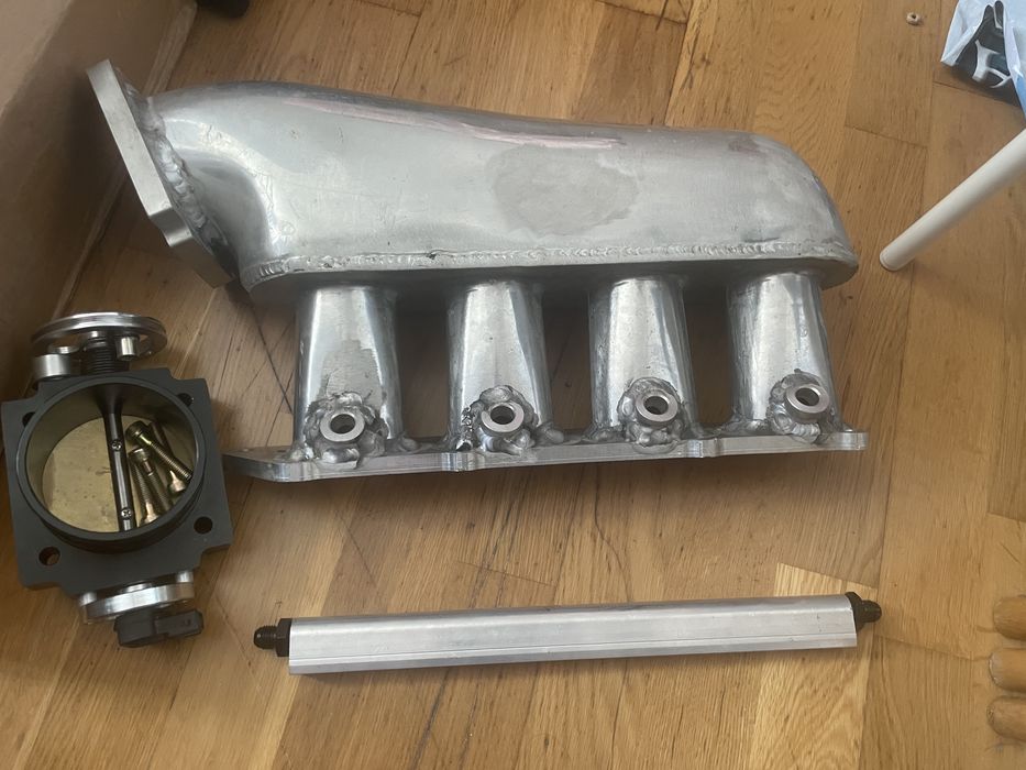 Всмукателен Колектор за C20XE/C20LET