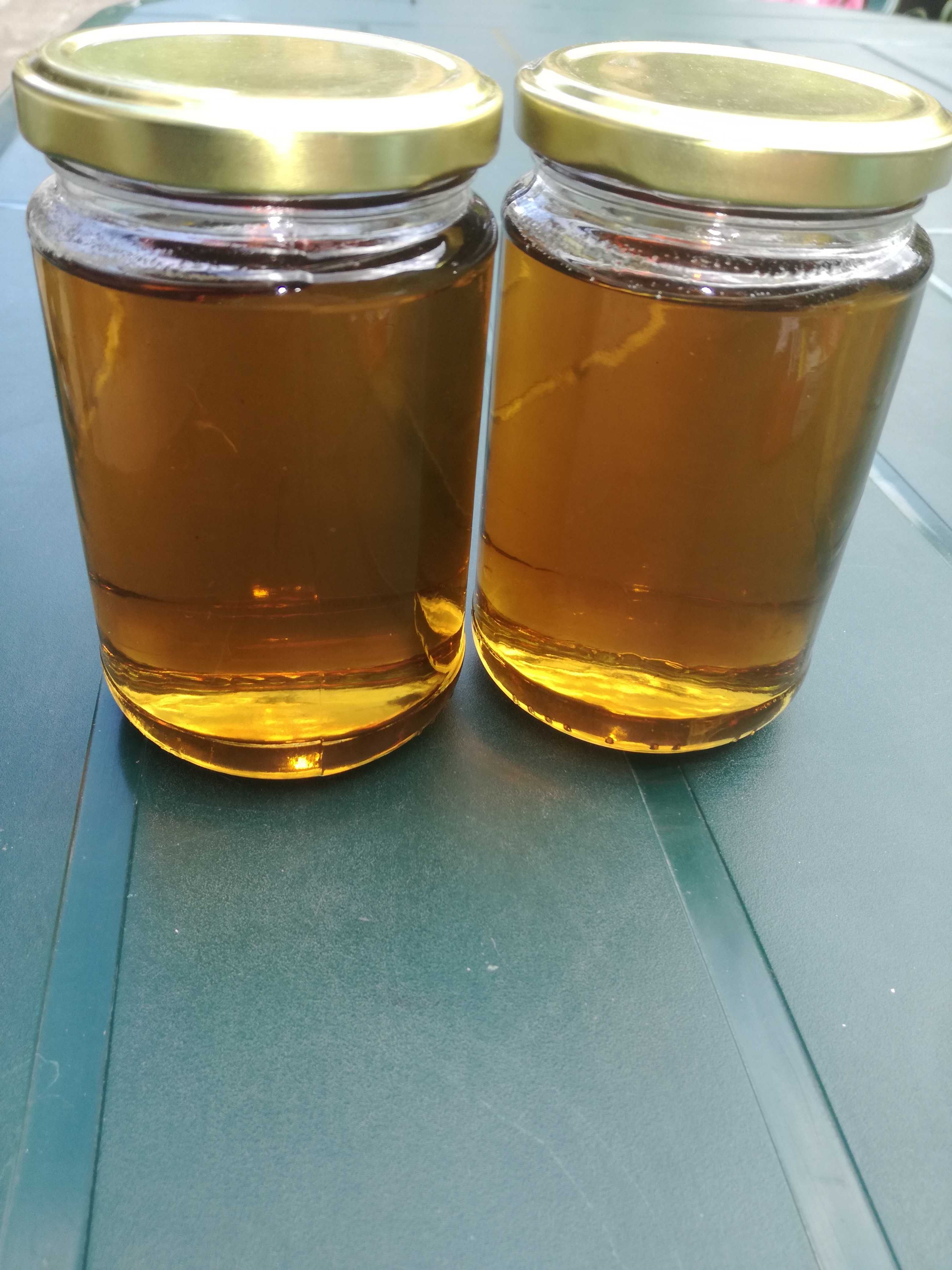 Домашен мед от глухарче-природен елексир в бурканче