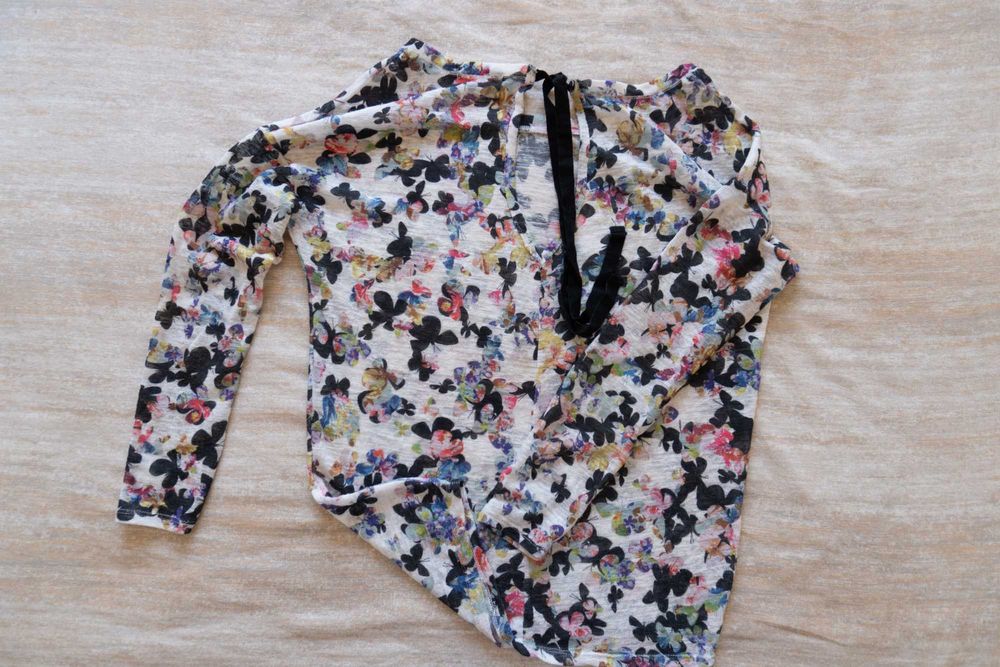 Запазени Дамски блузи