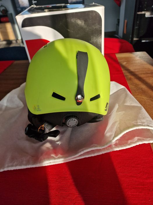 Ски/сноуборд каска STUF 52-54