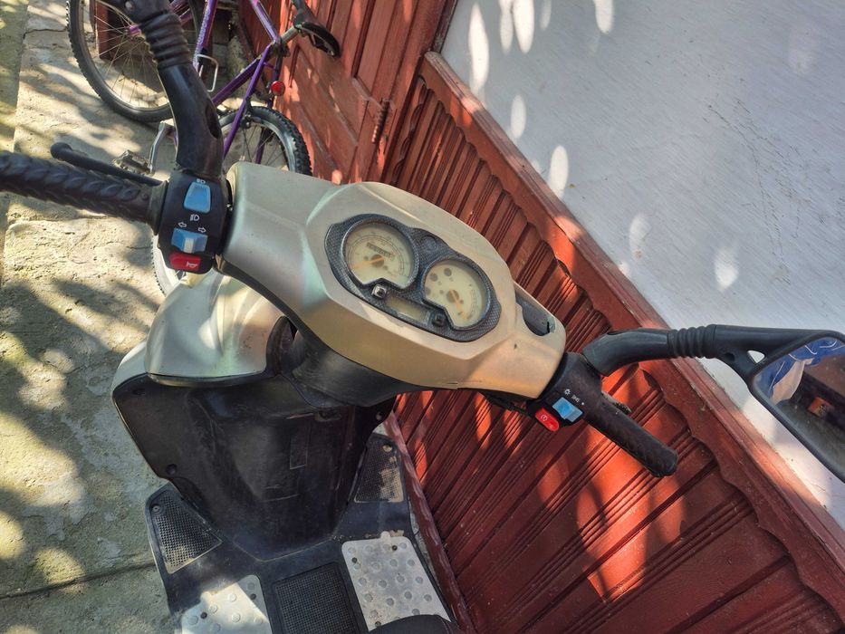 Vand motoscuter 80 cm3