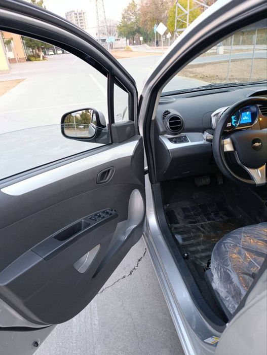 Chevrolet Spark 2022 года, автомат