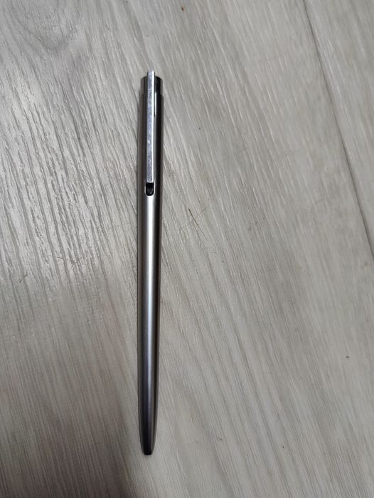 2 stilouri Parker 2 pixuri Waterman