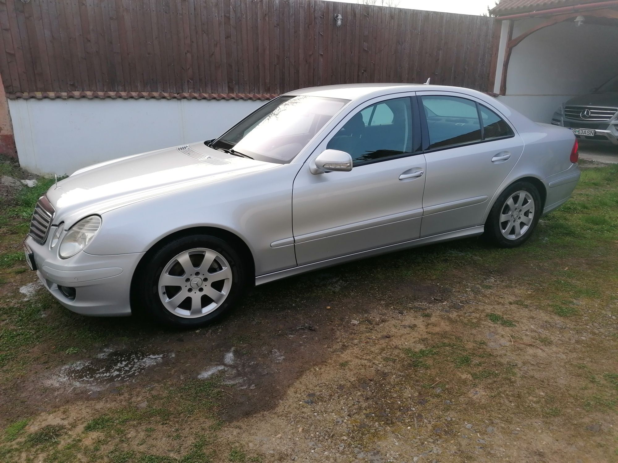 Mercedes E 200 cdi model 211