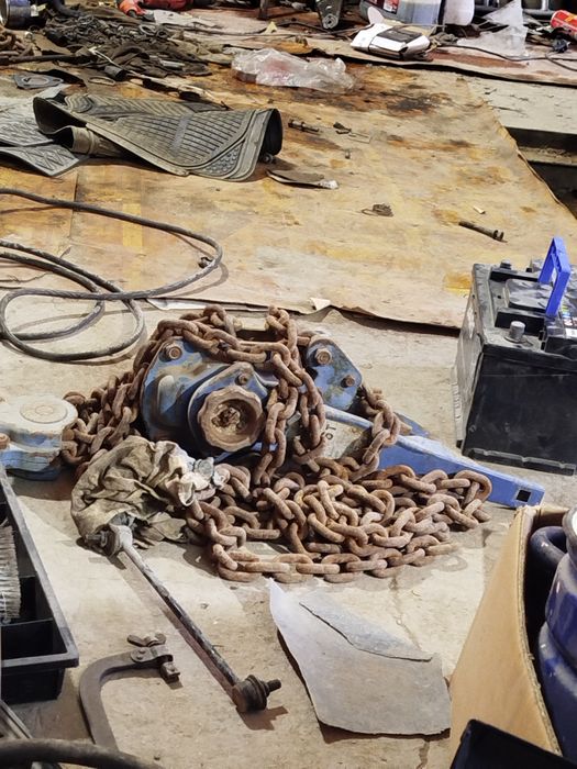 Таль подъемник 6 тонн с цепью