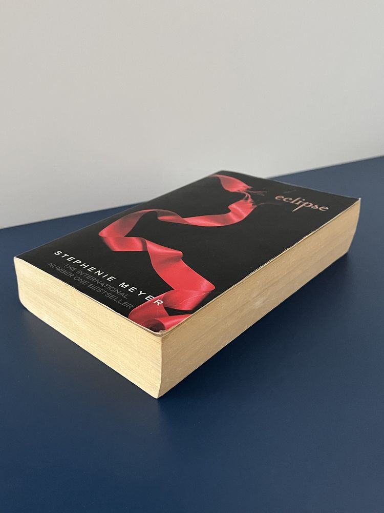 Carte engleza - Eclipse - Stephenie Meyer