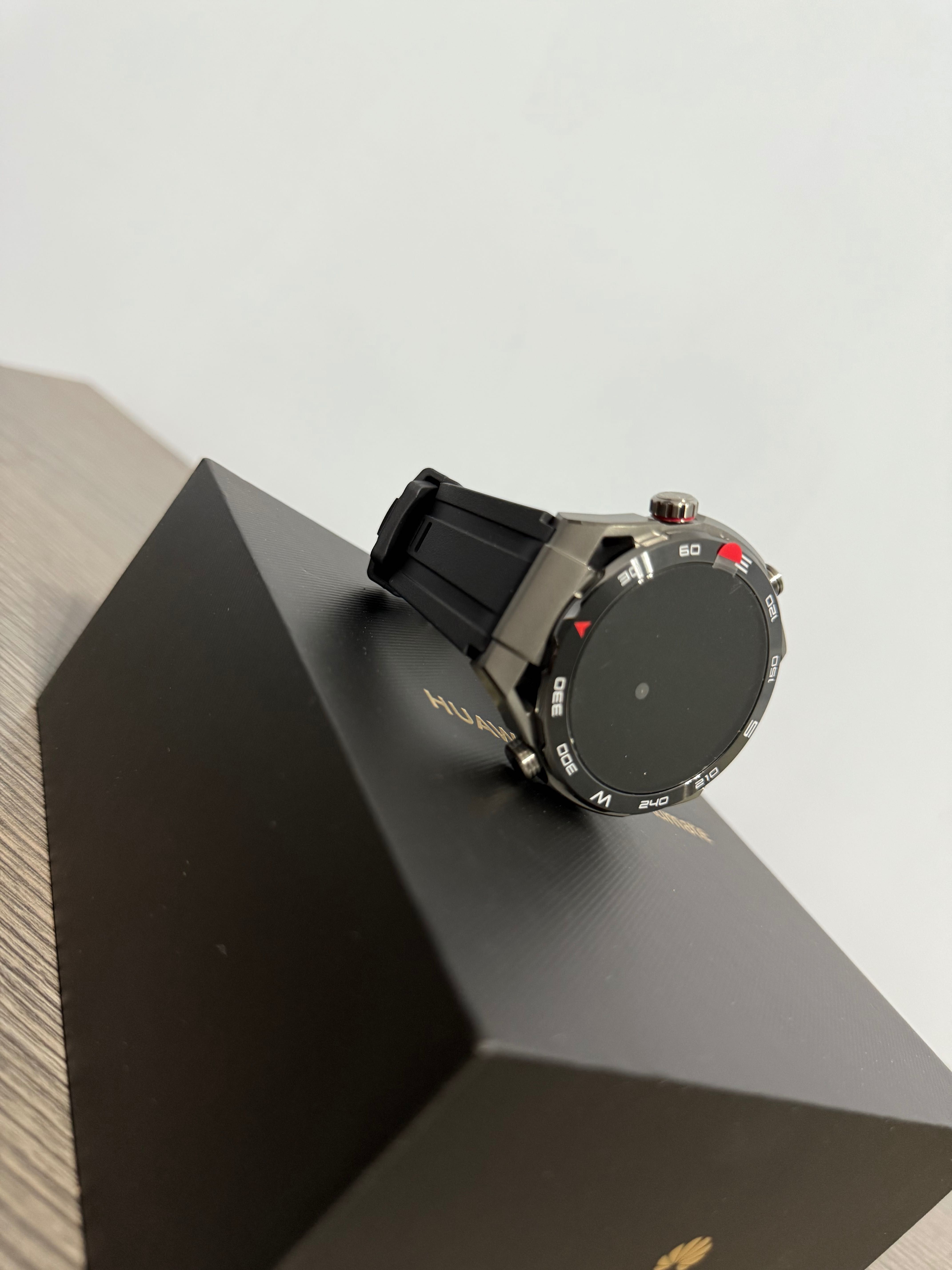 Huawei watch ultimate
