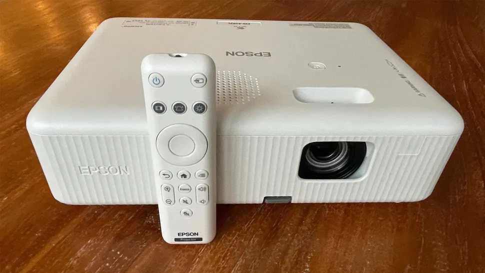 Vand videoproiector Epson CO-FH01 aproape nou
