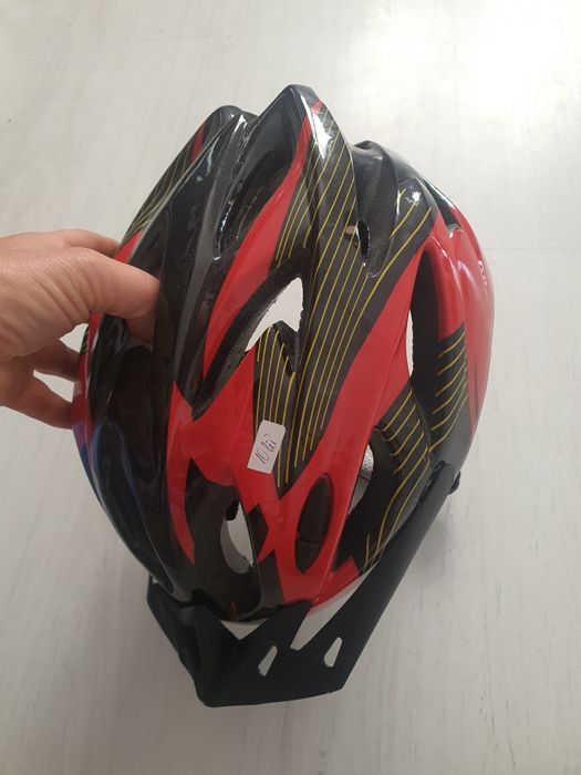 Articole sportive,casti,protectii tibie,role