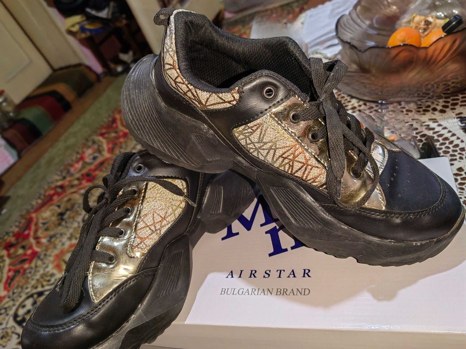 Дамски маратонки