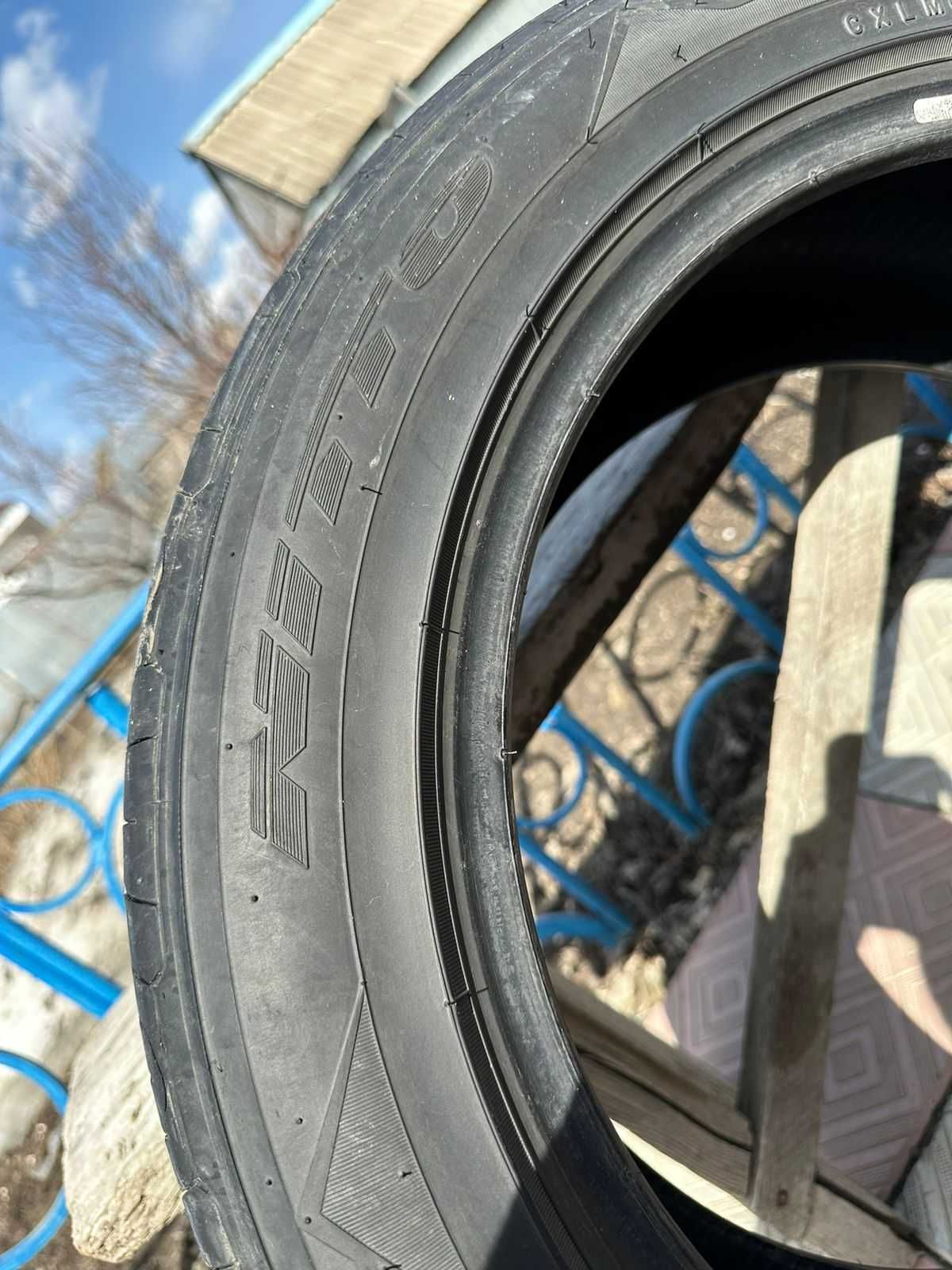 Шины Nitto 215/55 R17 98W