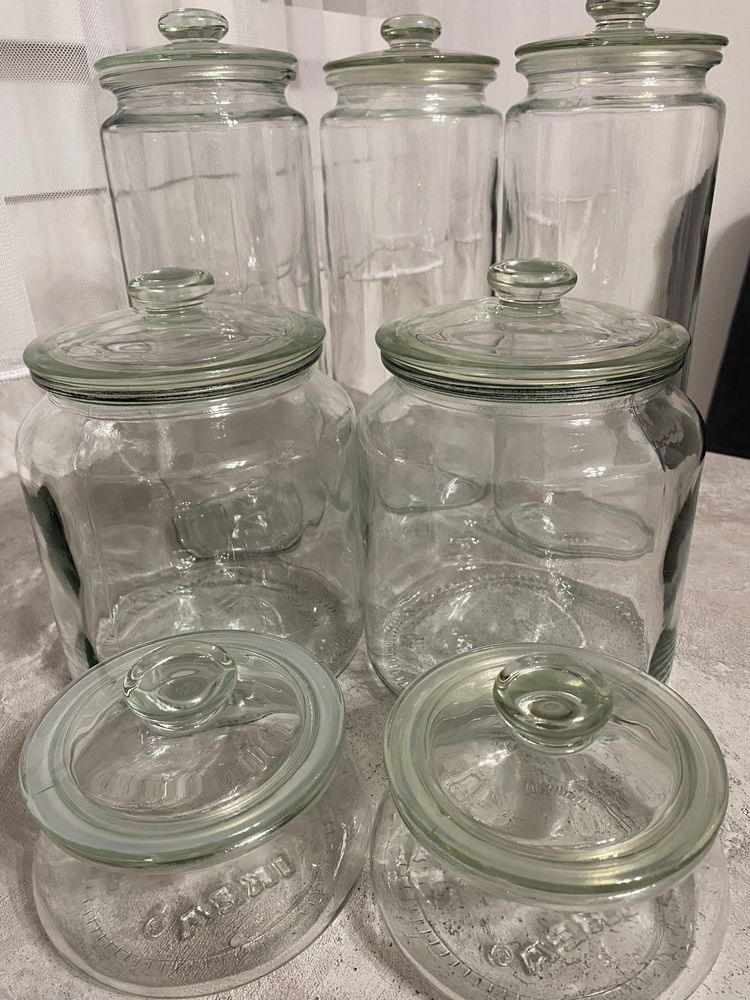 Продаю банку для сыпучих IKEA