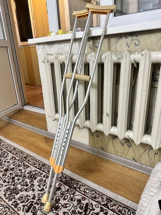 Балтақ сатылады костыли 7000тг