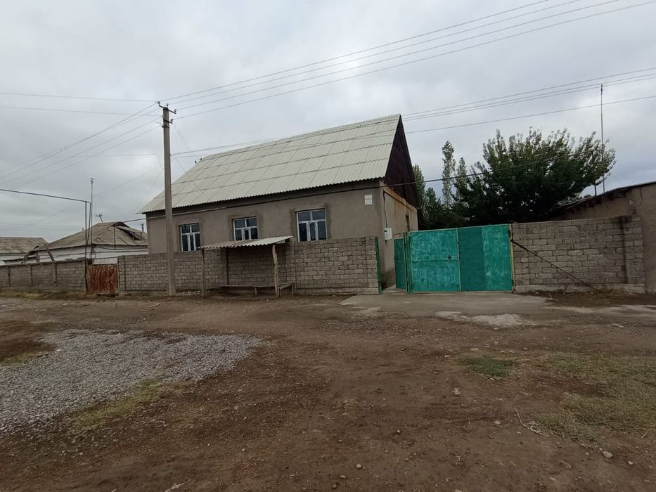 Уй сотилади ховли