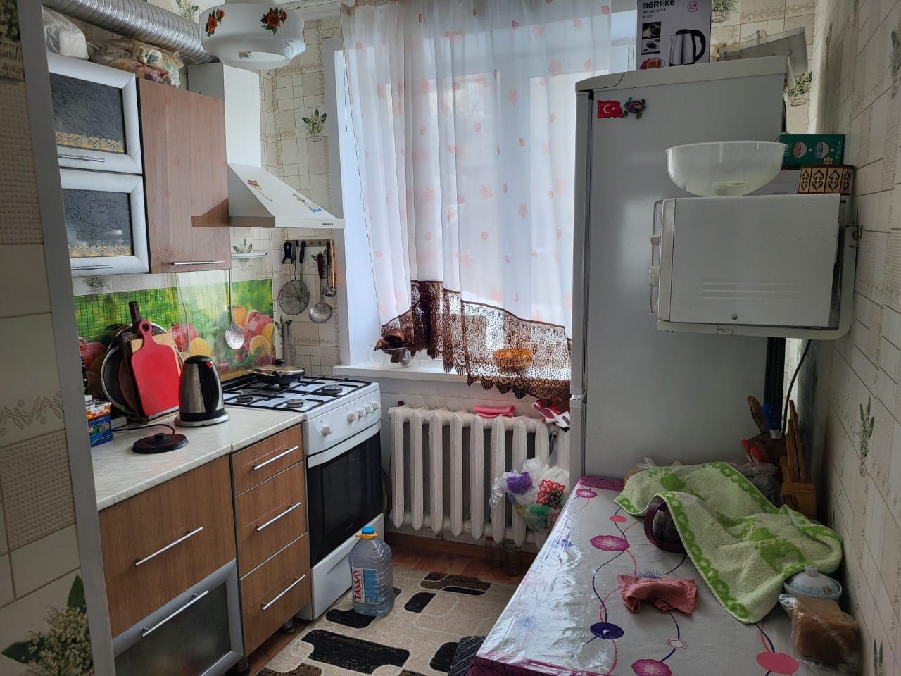 Продам 3 х комн квар. Пригородный мкр., 117 дом. 1 этаж.
