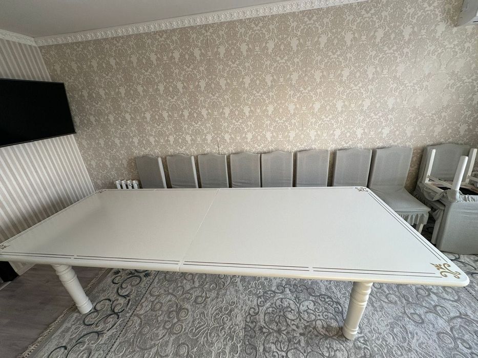 Стол сатылады срочно