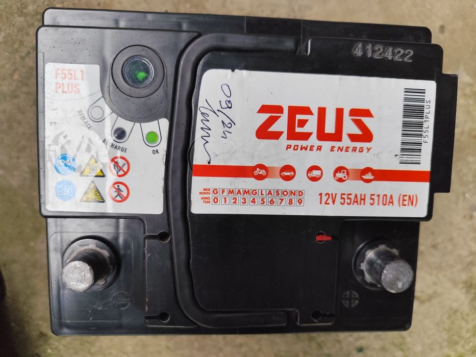 Продавам АКОМУЛАТОР 55 А H 510A. на една година  09. 2024г.