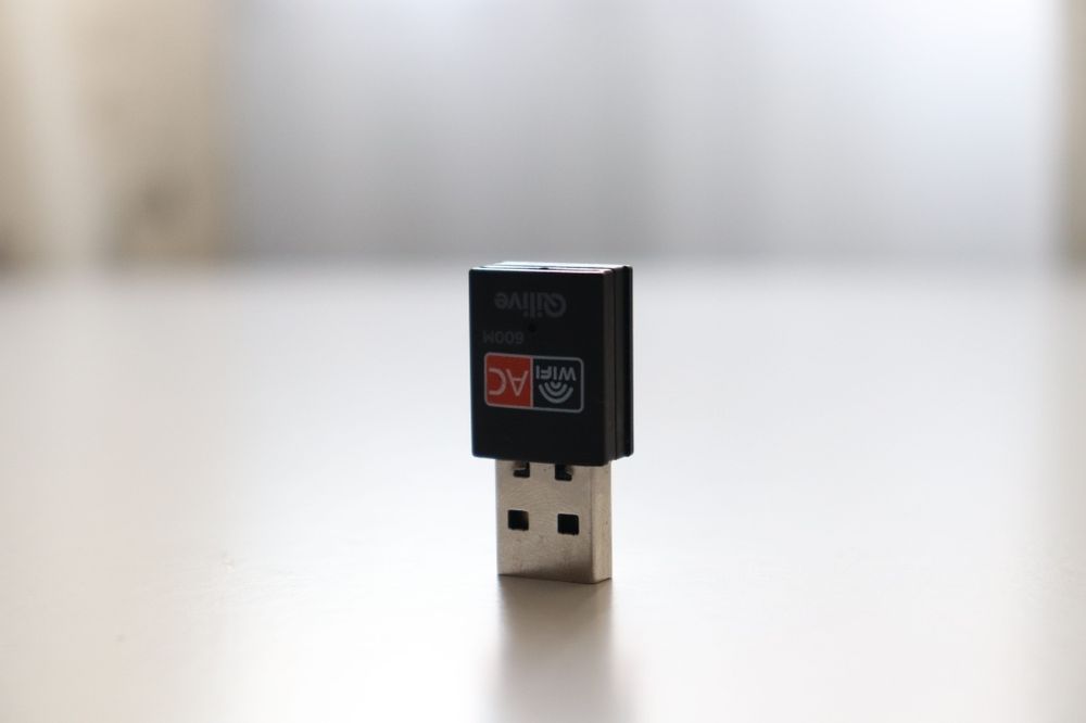 Adaptor Wi-Fi USB 600Mpbs (nano)