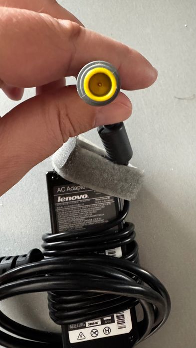 Адаптер за лаптоп Lenovo 65w 20V