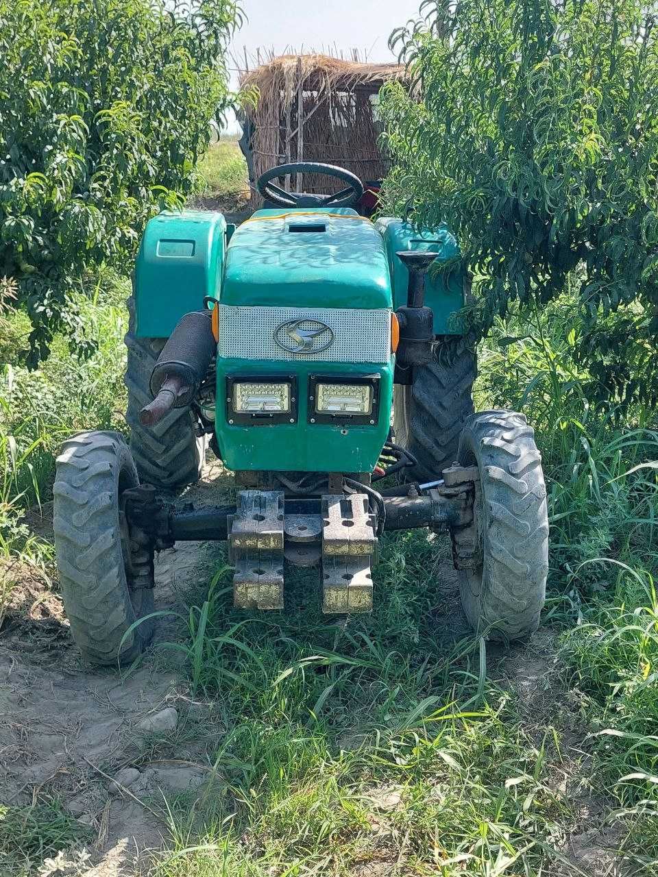 Tractor SF304X срочно сотилади